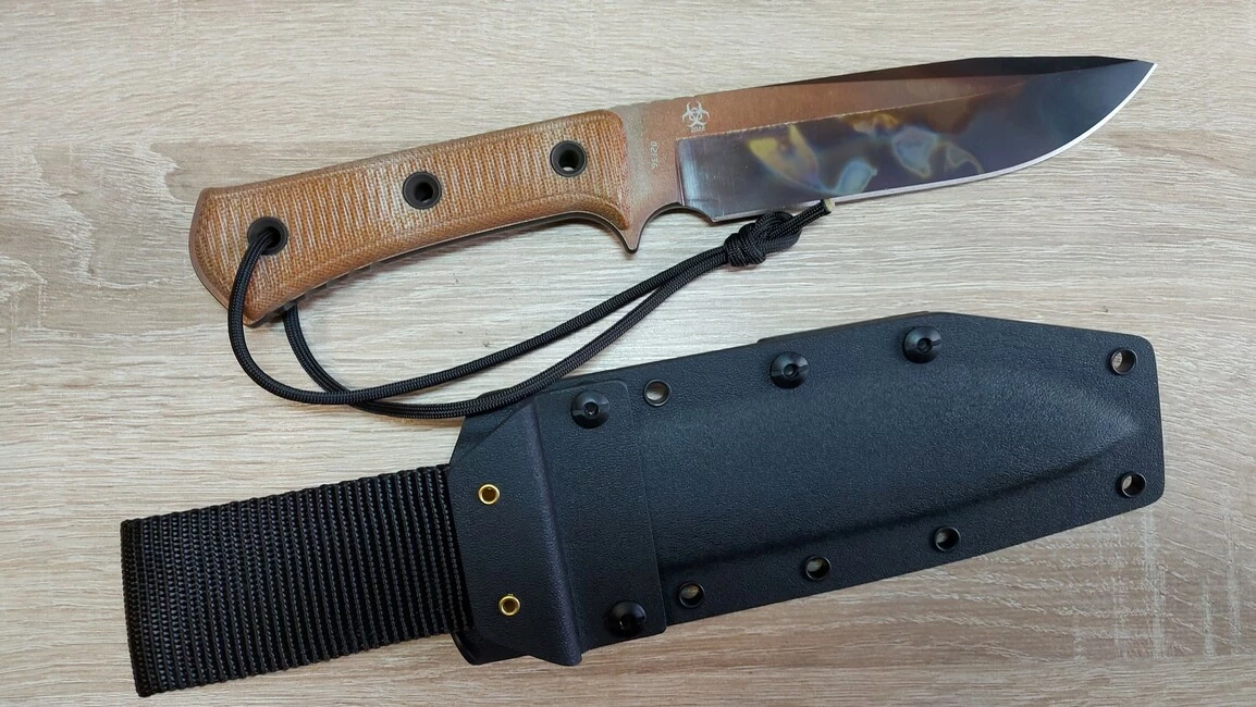 TRC Knives Apocalypse Elmax Apo Finish/Kydex natural 1 TRC Knives Apocalypse Elmax Apo Finish/Kydex natural